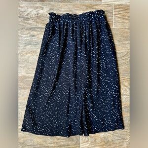 Loft pleated polka dot skirt with elastic waistband